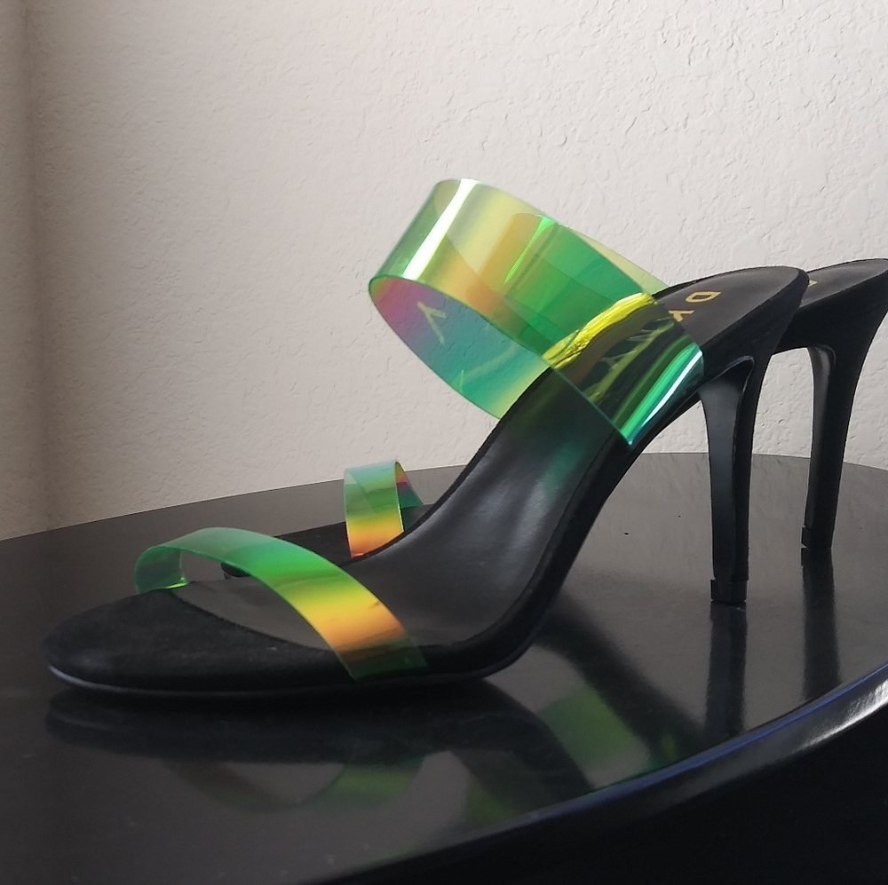DKNY sandals - Picture 5 of 13